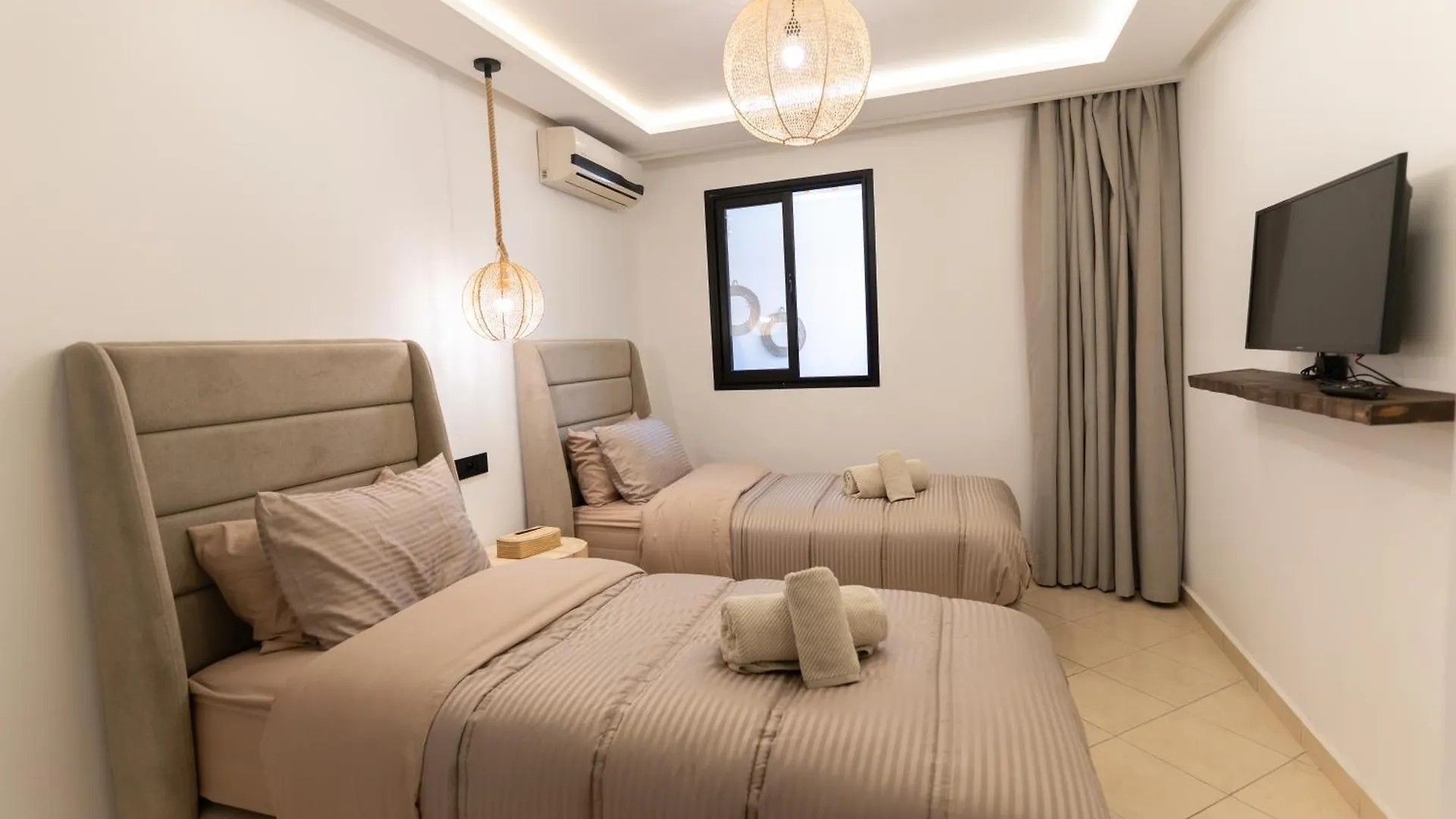 Appartement Elegant Avec Jacuzzi A Deux Pas De Gueliz Marrakesh
