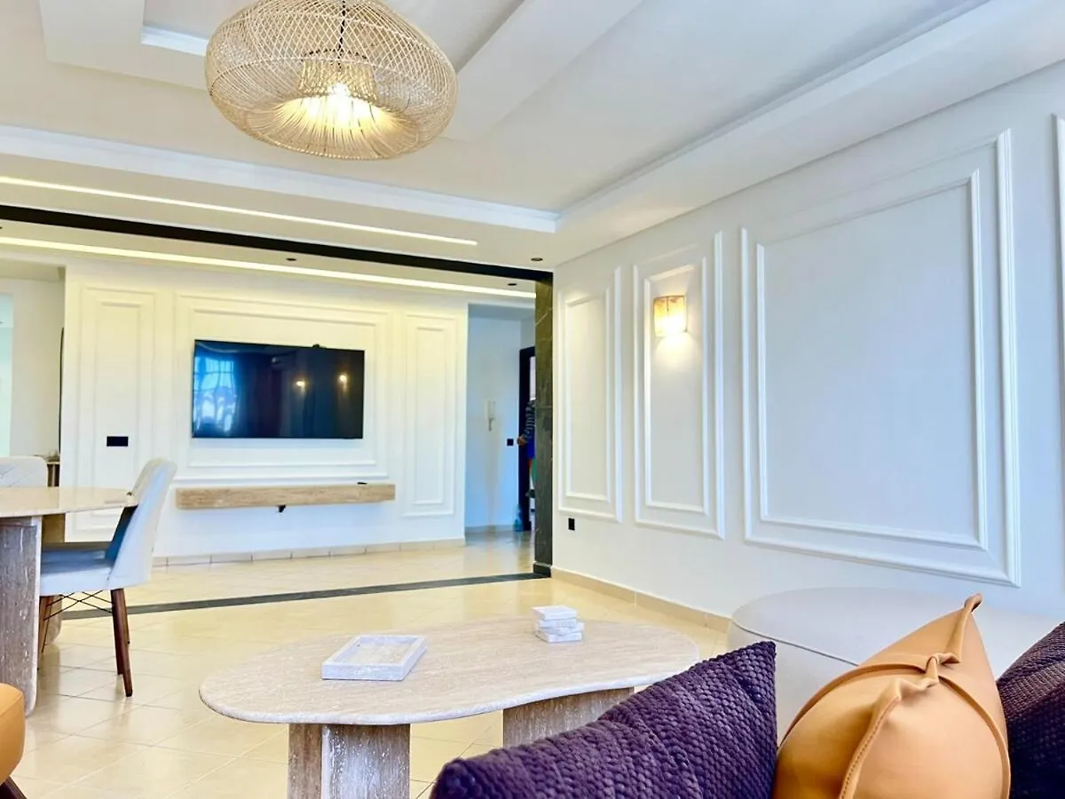 Appartement Elegant Avec Jacuzzi A Deux Pas De Gueliz Marrakesh Morocco