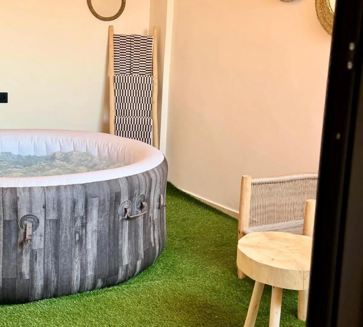Appartement Elegant Avec Jacuzzi A Deux Pas De Gueliz Marrakesh Morocco