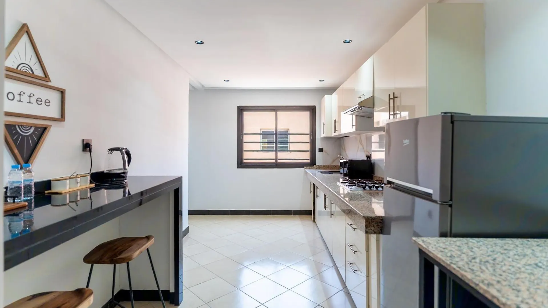 Apartment Appartement Elegant Avec Jacuzzi A Deux Pas De Gueliz Marrakesh