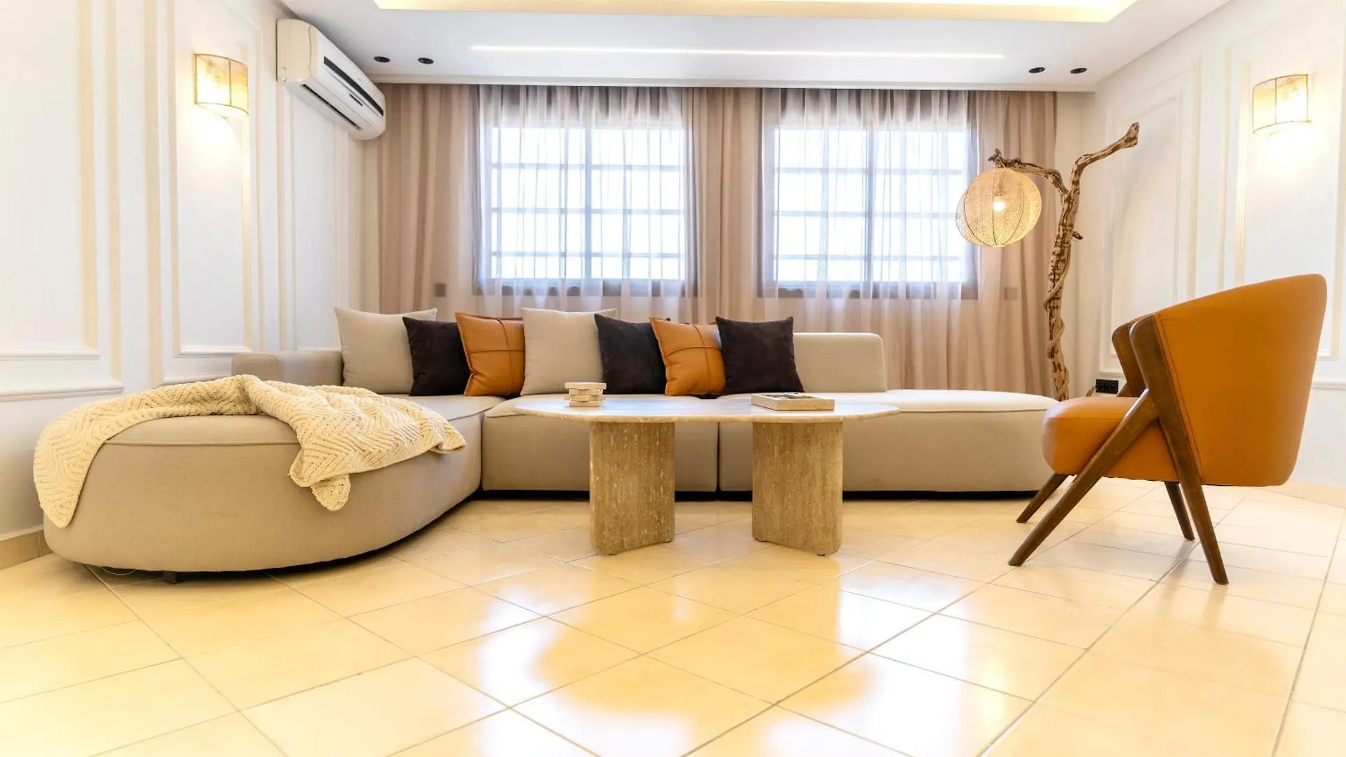 Apartment Appartement Elegant Avec Jacuzzi A Deux Pas De Gueliz Marrakesh Morocco